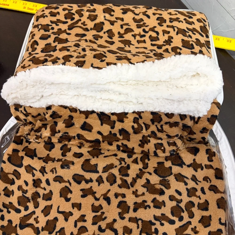 Hooded wrap sherpa blanket leopard print brown 51” x 71” by Chic Home Designs NY